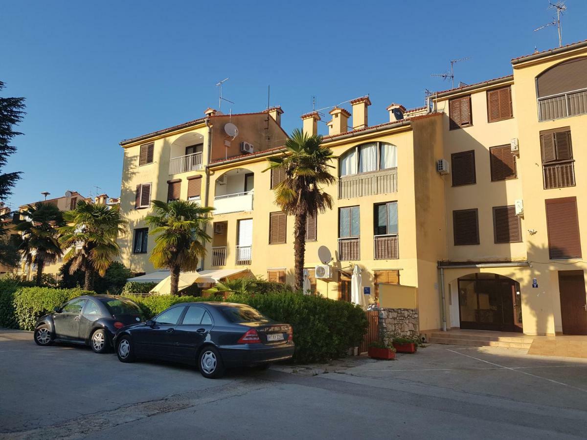 Apartamento App Mirjana Novigrad Istria Exterior foto